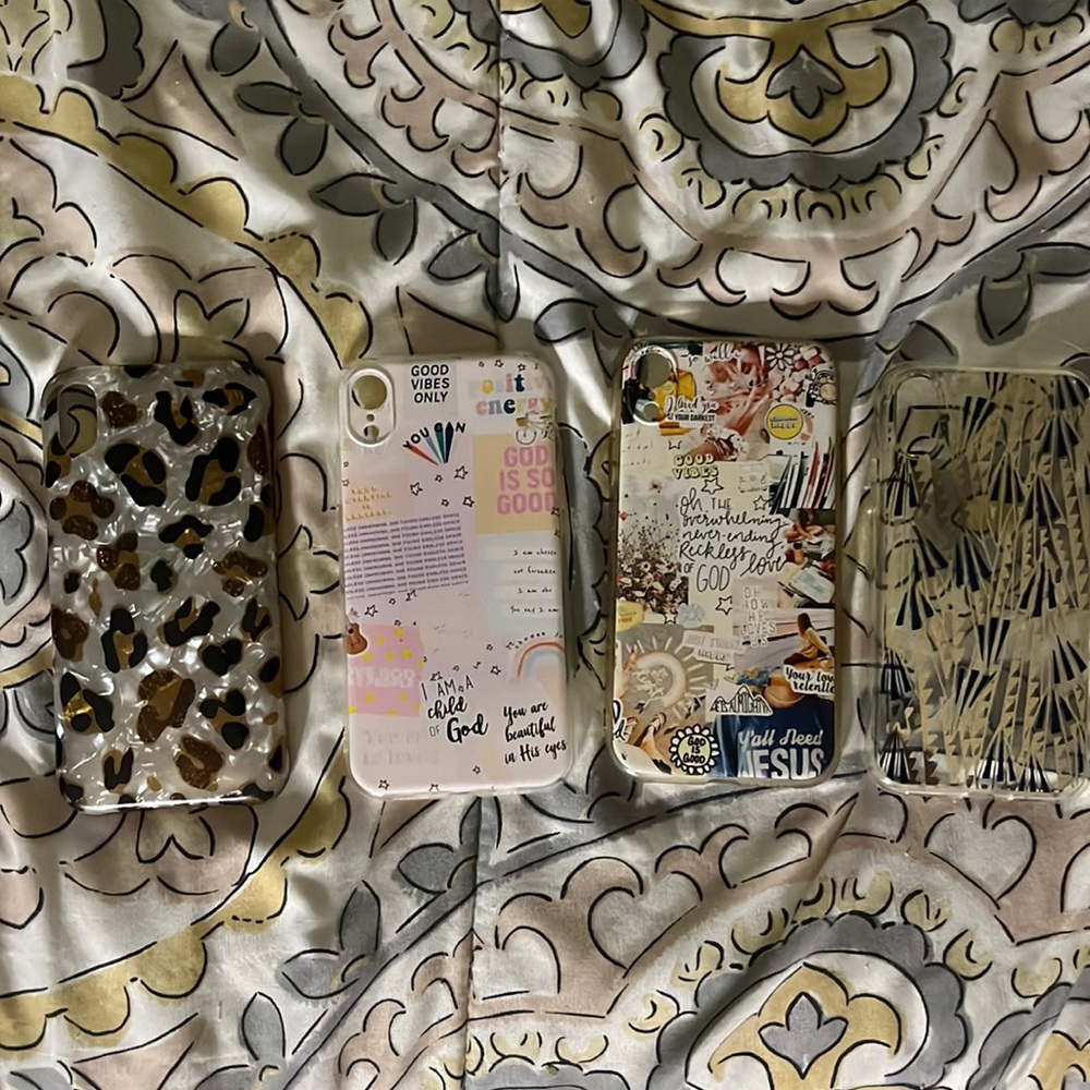 iPhone XR case bundle